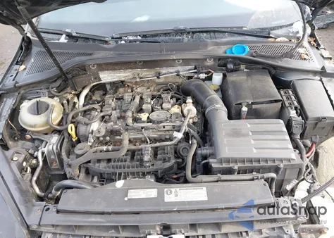 2015 Volkswagen Golf Gti 2.0T Se W/Performance Package 4-Door из США, поврежденный, VIN 3VW547AU1FM056990